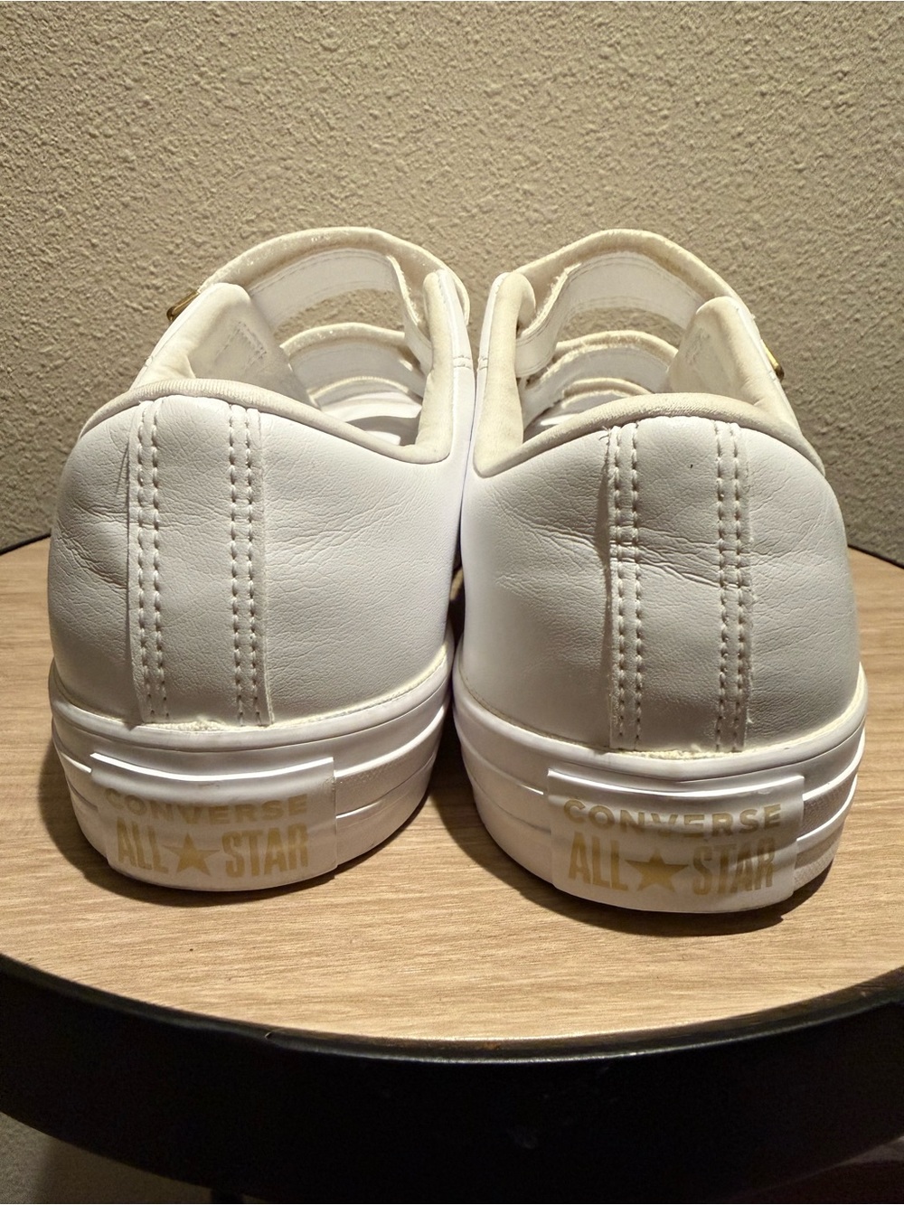 Converse Chuck Taylor All Star 3V Ox Low-top White w/ gold tone accents Size 10 - Picture 7 of 12